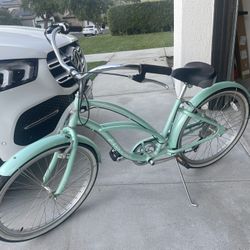 Turquoise Electra Bike 