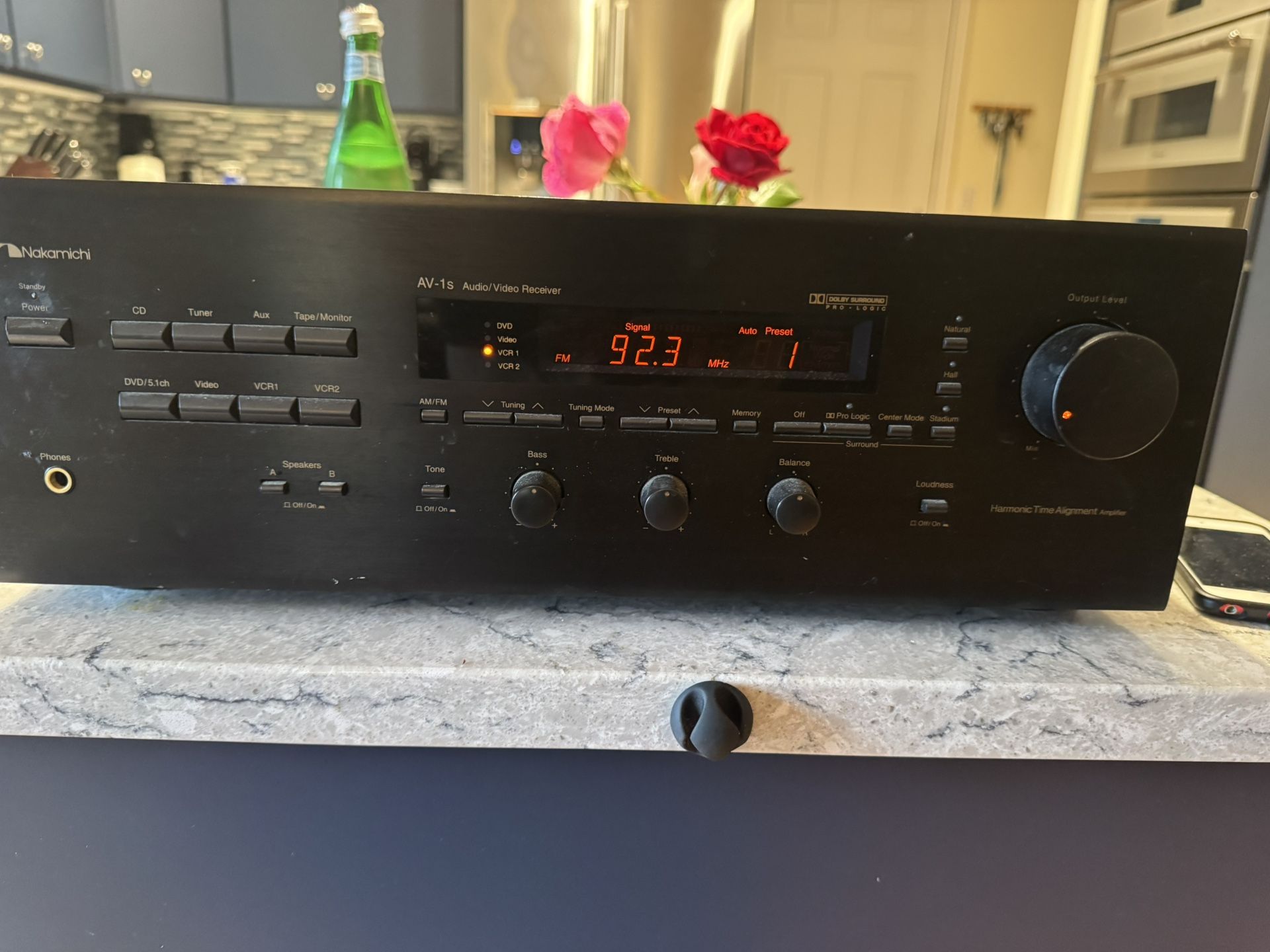 Nakamichi AV-1S Receiver
