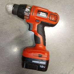 Black & Decker 20-volt Max Cordless Drill 