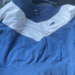 Vintage Nikes Cropped Crew neck 