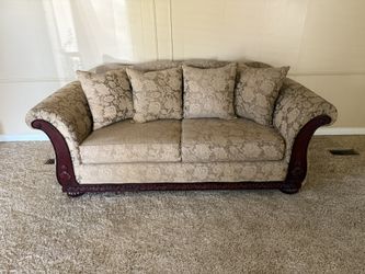 Beautiful And Elegant Styled, Full-Size Sofa