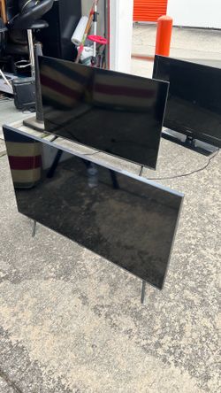 Almost Brand New Smart Tv For sell