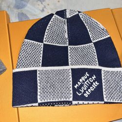 LOUIS VUITTON Damier Heritage Beanie navy