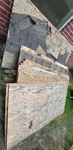 Plywood