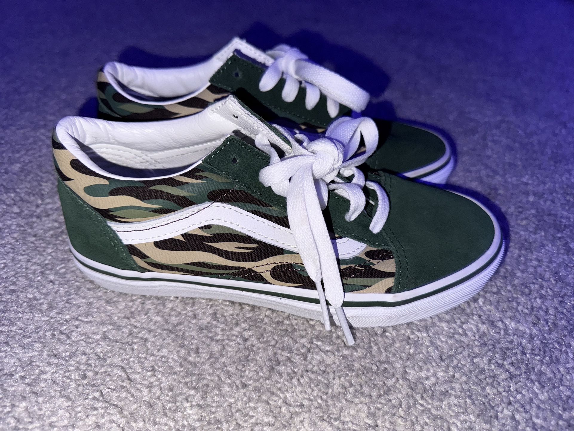Boys Vans (size 2.5)