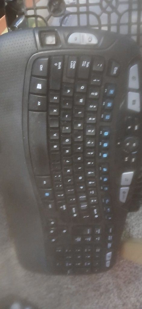 Logitech Keyboard