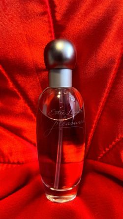 Estée Lauder Pleasures Perfume Spray
