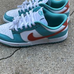 Nike Dunks