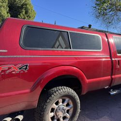 2015Ford F350 Camper Snug Top 