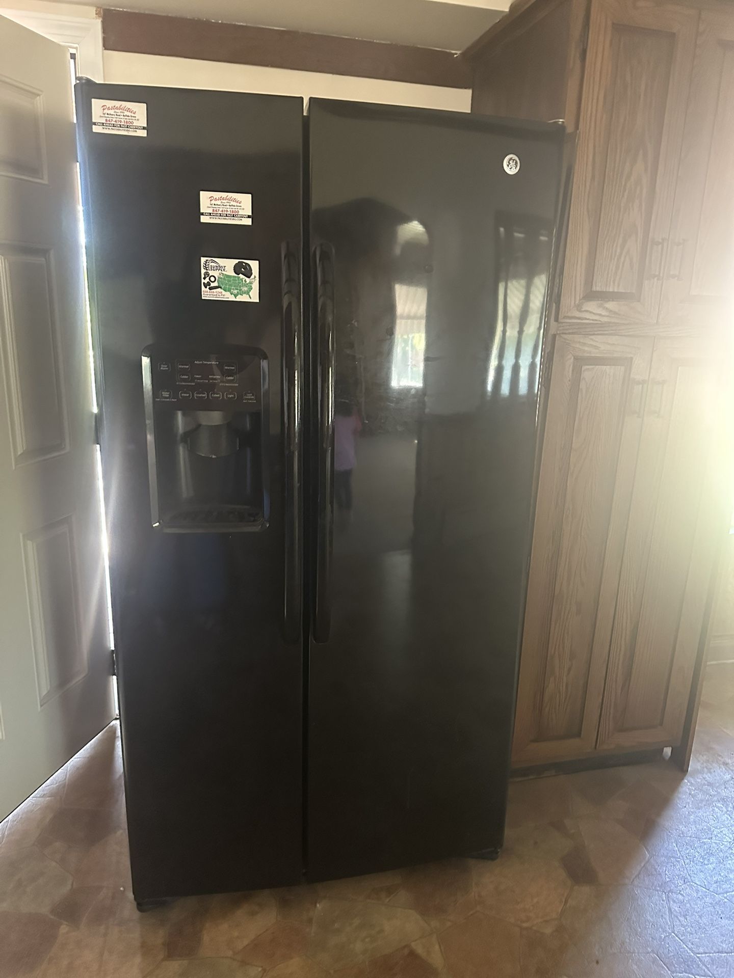 GE Black Refrigerator