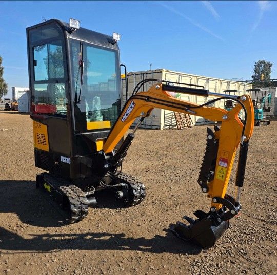 New Mini Excavator (New)