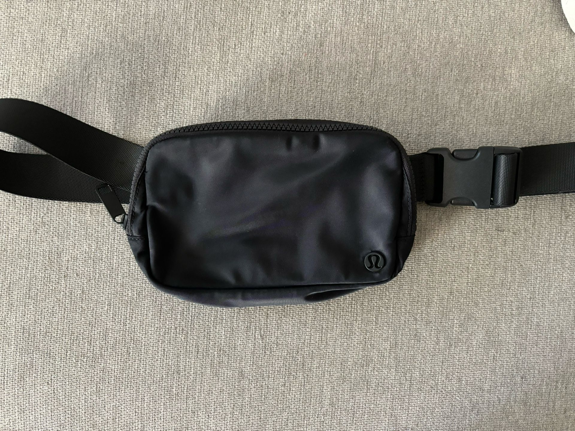 Lululemon Belt Bag Black