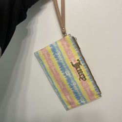 Juicy Wristlet 