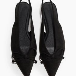 H&M Black Suede Pointed Toe Shoes