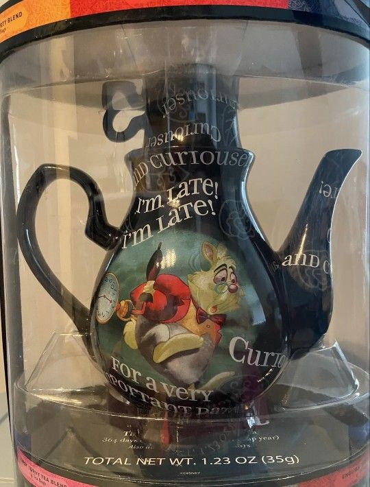 Disney Park Mad Hatter Teapot Rare Hard To Find New