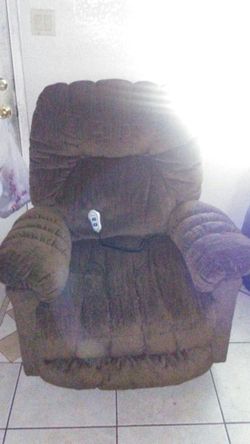 Recliner Electric Chair Very comfortable and spacious