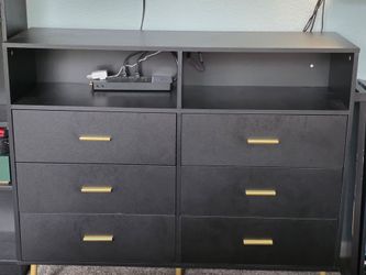 LED Dresser