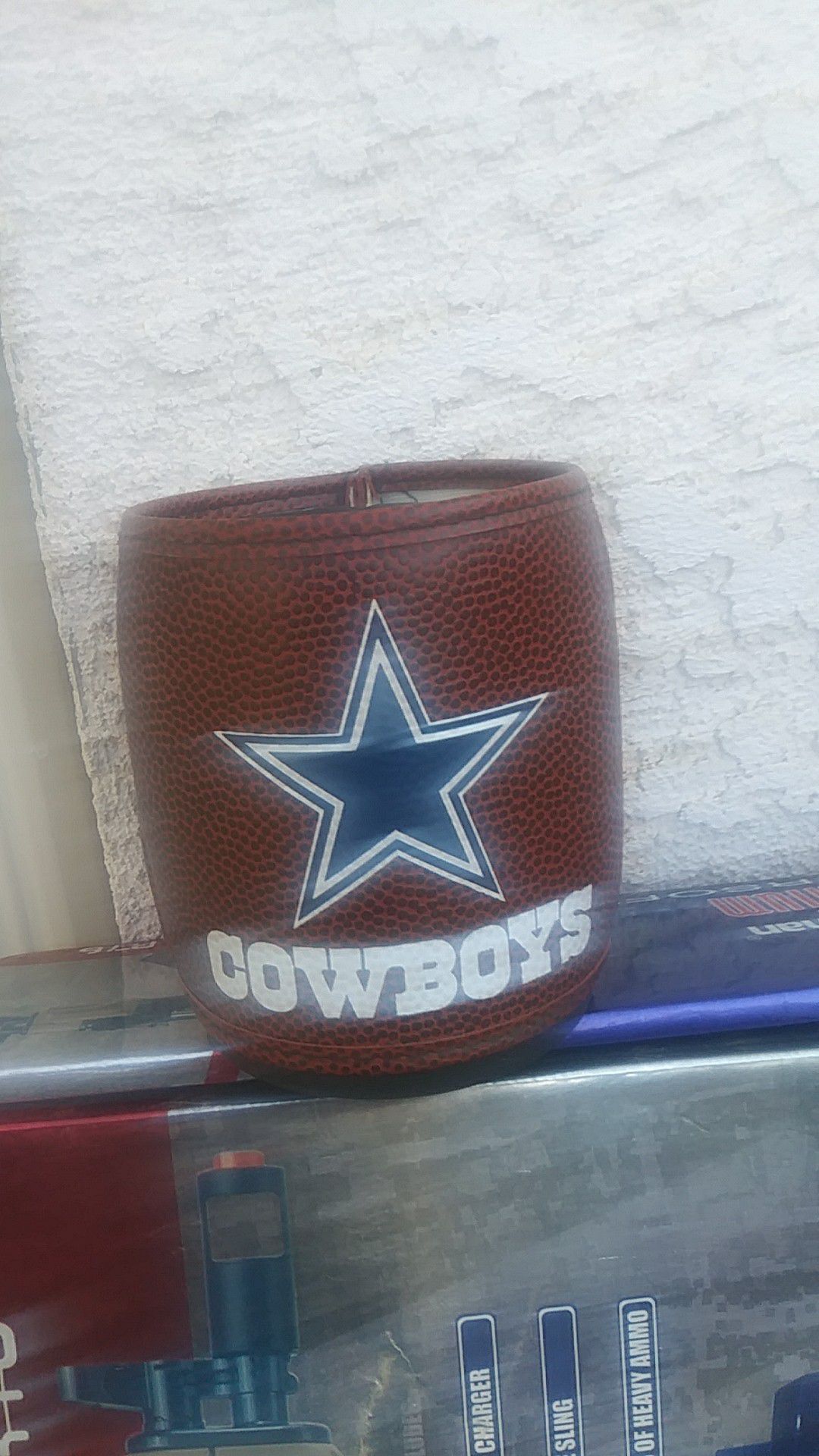 Dallas cowboys can holder