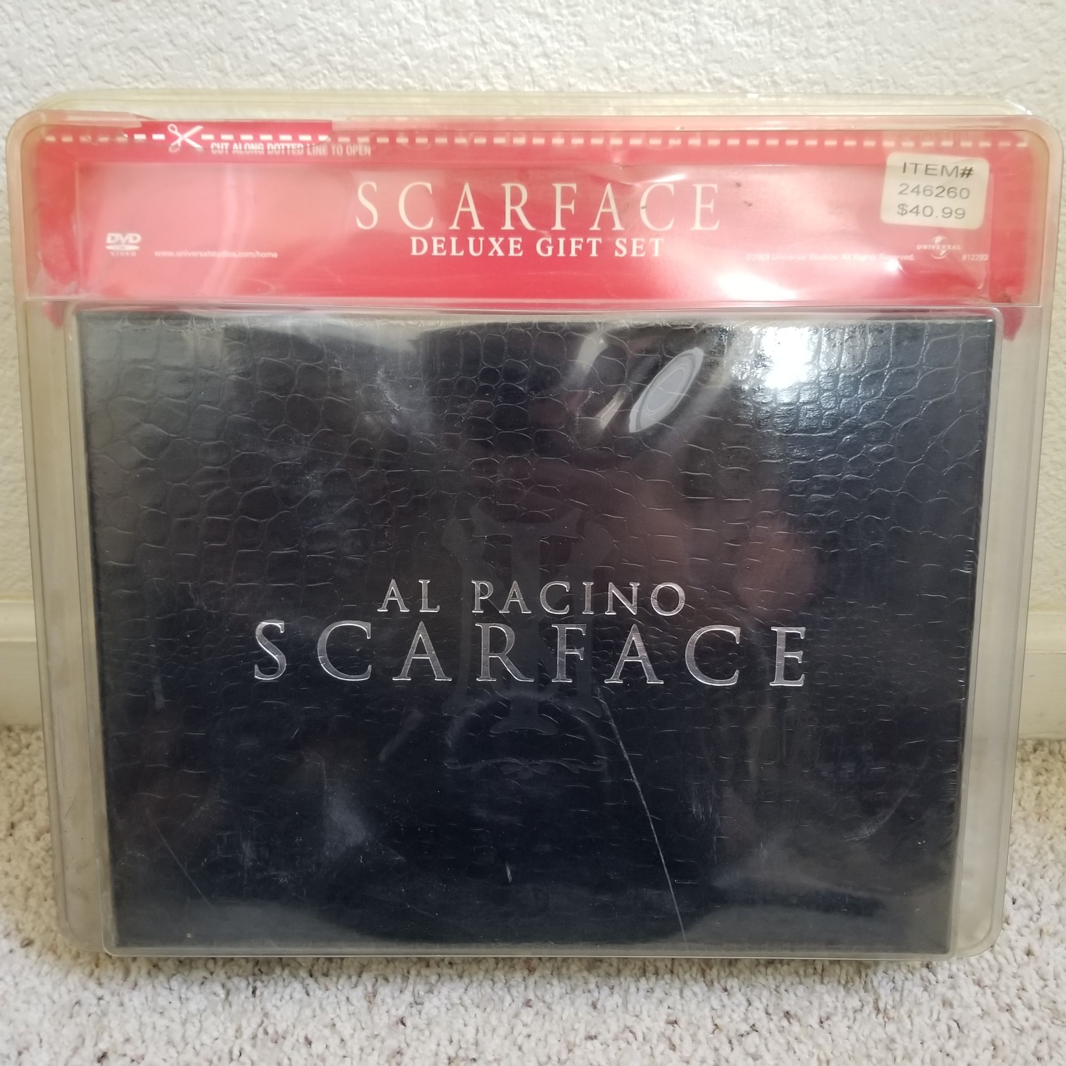 Scarface Deluxe DVD gift set