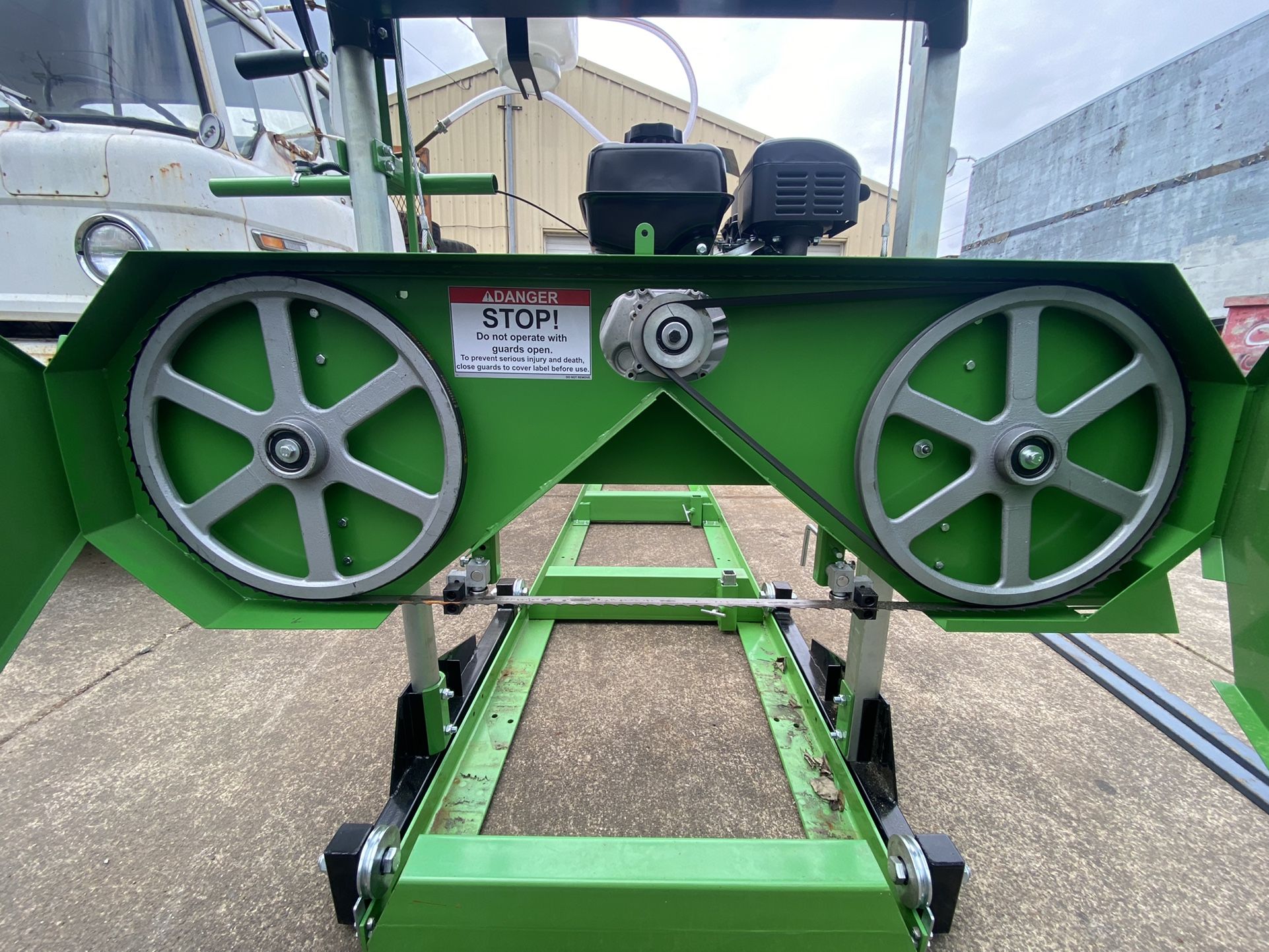 Bandsaw Sawmill Brand New With Extra Track