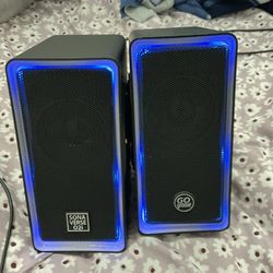 Speakers Plug And Play 