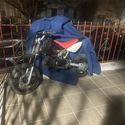 Honda Swapped Chinese Dirt Bike 