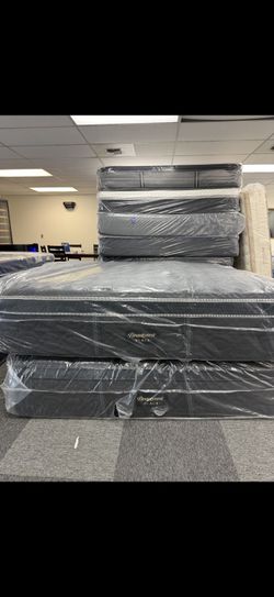 King Mattress Clearout!! $10 Down Take Home Today!!