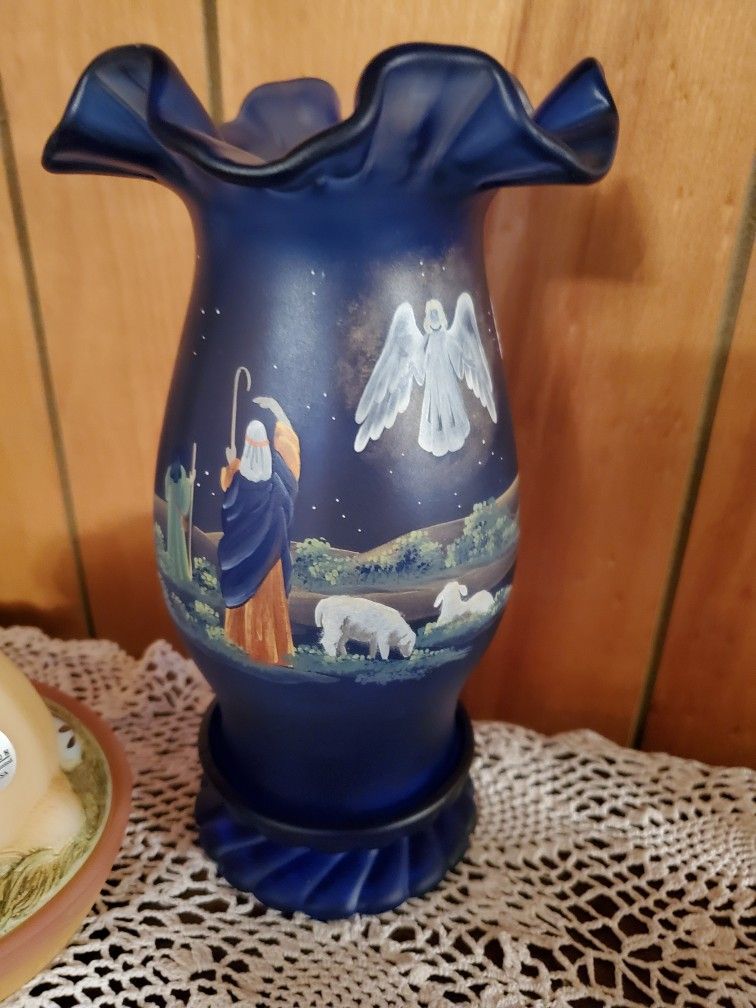 Fenton Satin Glass Fairy Lamp with Nativity Scene