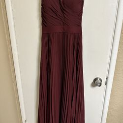 Beautiful Burgundy Dress 8p