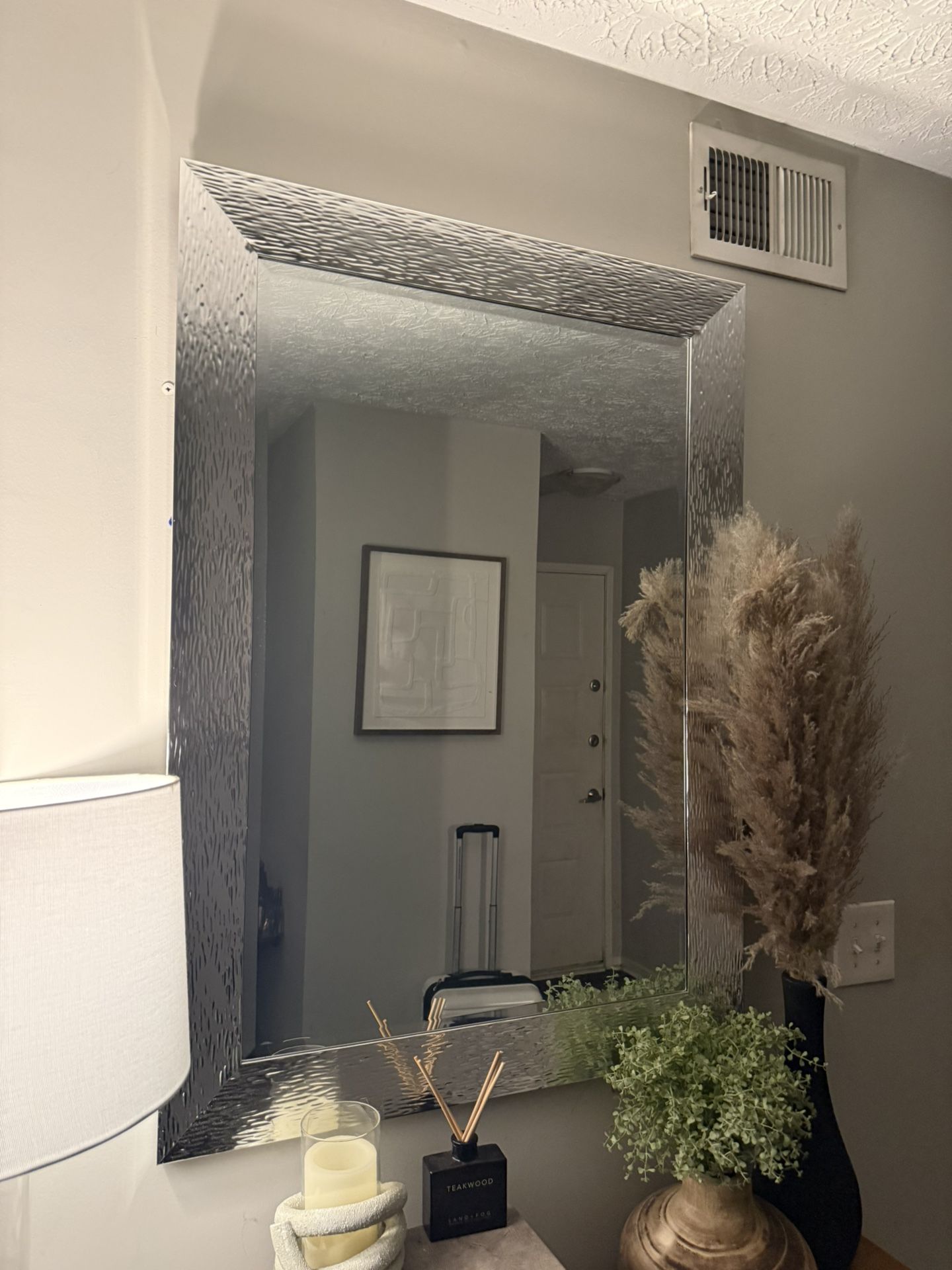 Lightweight Decorative Mirror