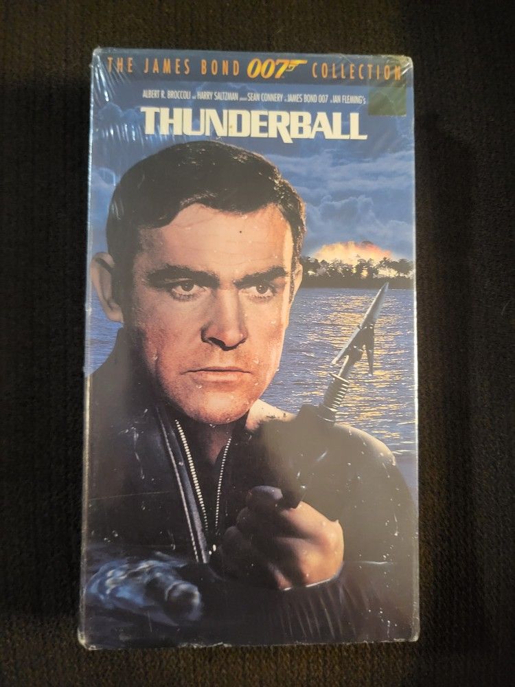 New In Package Vintage James Bond Thunderball VHS Cassette Tape!