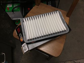 2003 Toyota Camry 4 cylinder new air filter