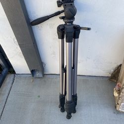 TRIPOD