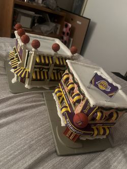 Hawthorne Christmas Village NBA Lakers Restaurant Sculpture