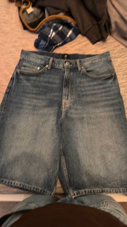 H&M  washed dark blue jorts