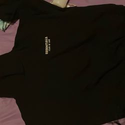 Essential Hoodie 