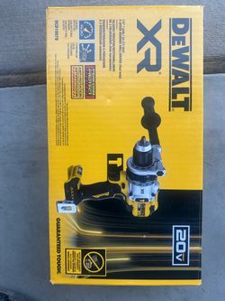 1/2 3 speed dewalt drill (tool only)