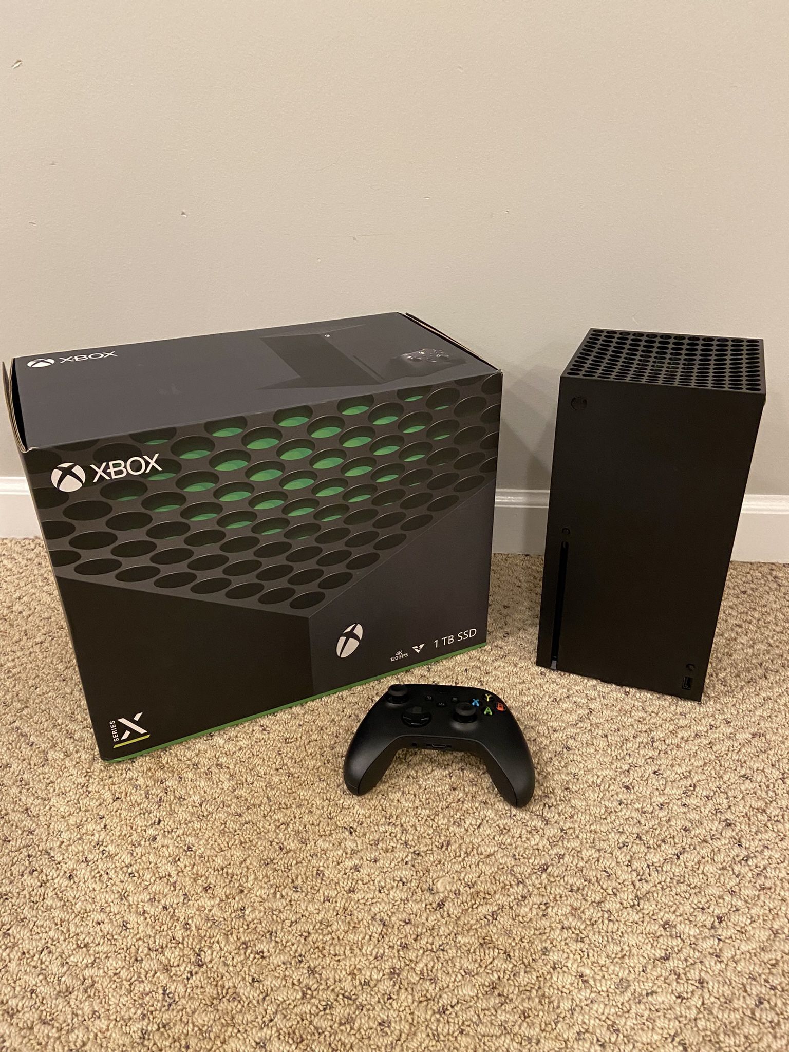 Xbox One X (1TB) With One Controller & Astro A40 TR Headset + Mix Amp