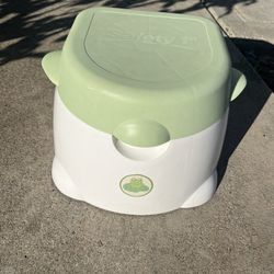 Safety first potty trainer