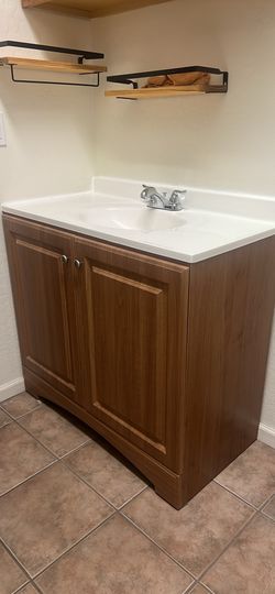 Freestanding Bath Vanity with White Marble Top