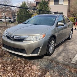 2014 Toyota Camry LE