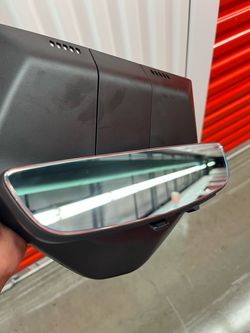 2021-2025 Escalade OEM digital streaming rearview mirror