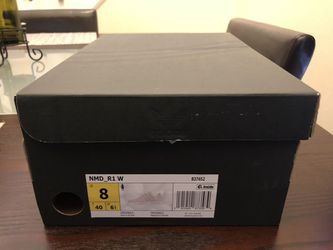 Women's ADIDAS NMD R1 Orchid Tint / Tint / Cloud White Size 8 Shoes New w/ Box for Sale in Plantation, FL - OfferUp