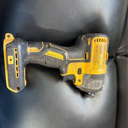 Dewalt brushless impact drive DCF887