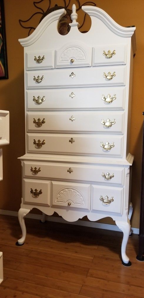 Queen Ann Style Tallboy Dresser Solid Mahogany Wood Measurements On Picture PICKUP ONLY