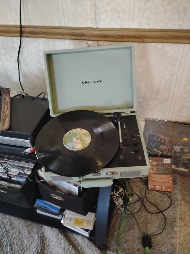 Crossley Record Player Bluetooth Capable 