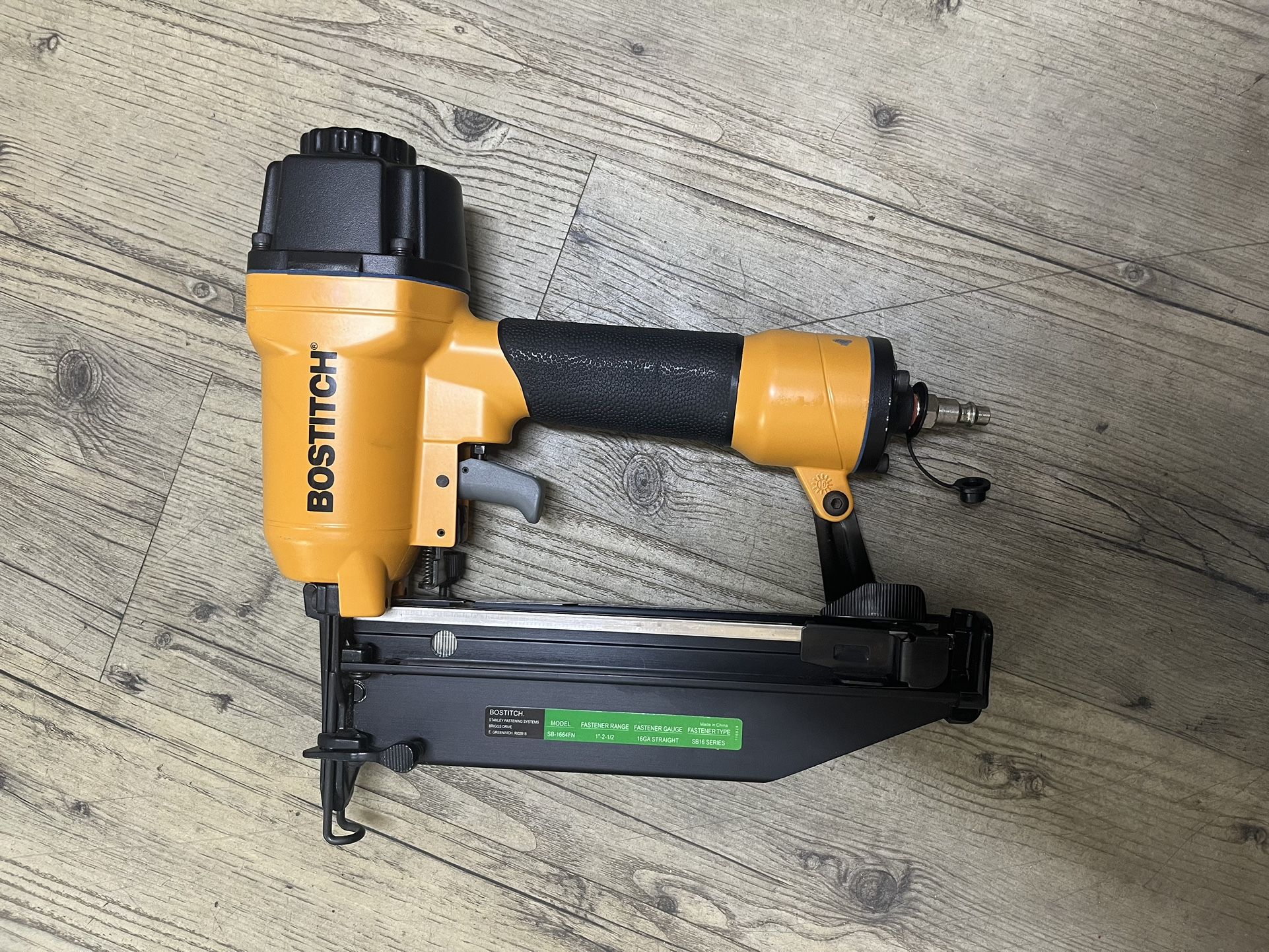 Bostitch 18GA Brad Nailer