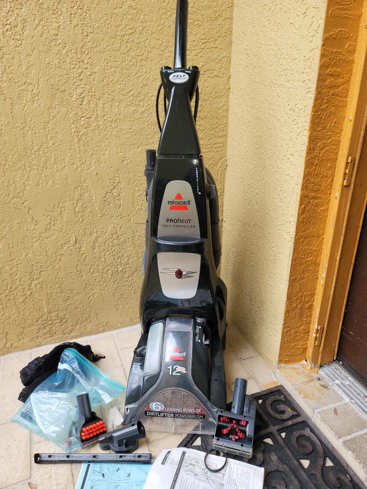 Bissell  carpet  shampooer  cleaner with attachments  for car shampooer.  work
