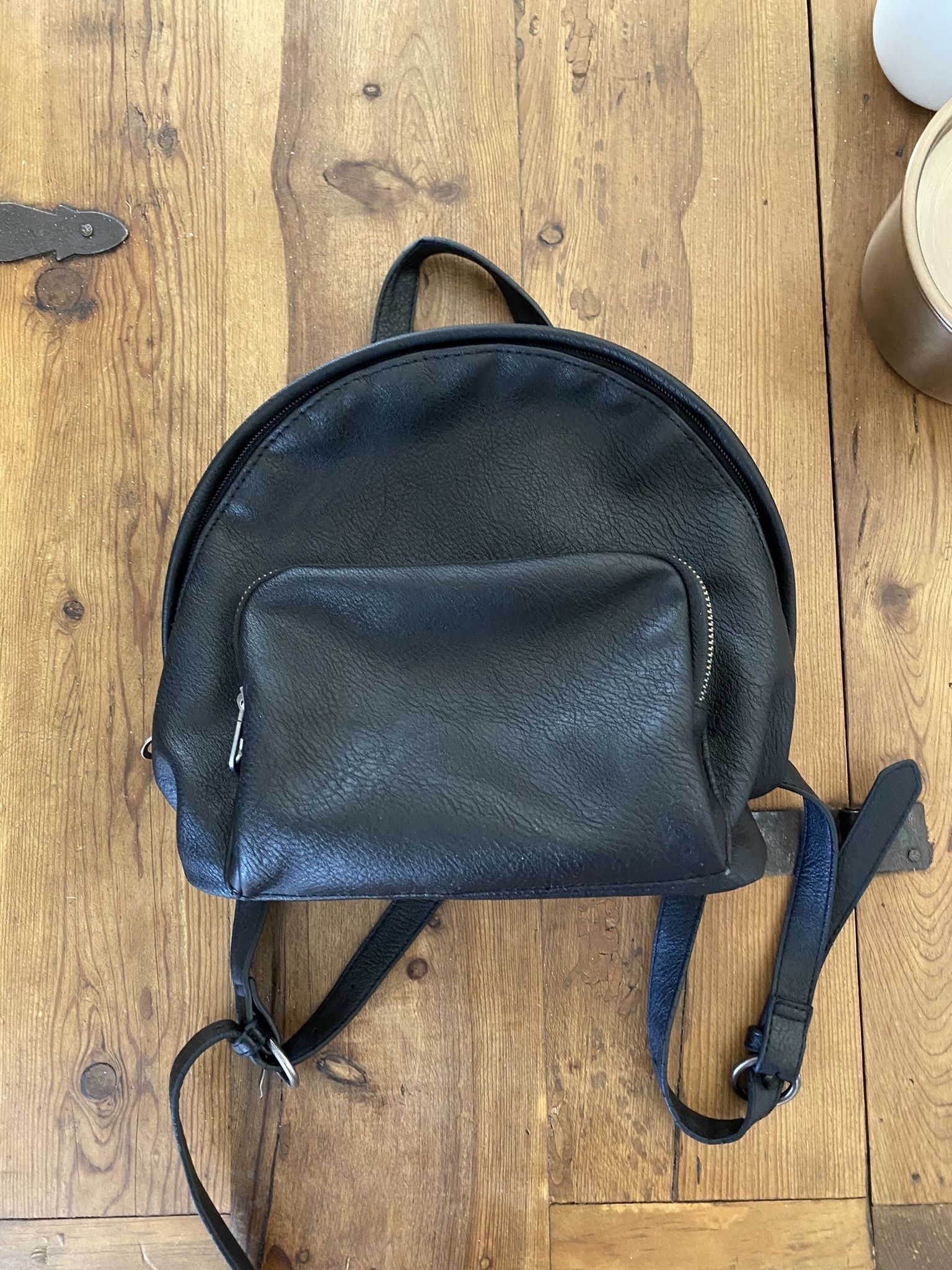 Universal Thread Black mini backpack