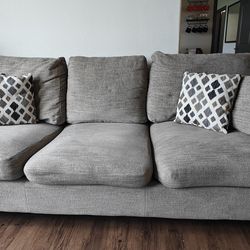 Large Fabric Couch & 4, 2-Sided Accent Pillows